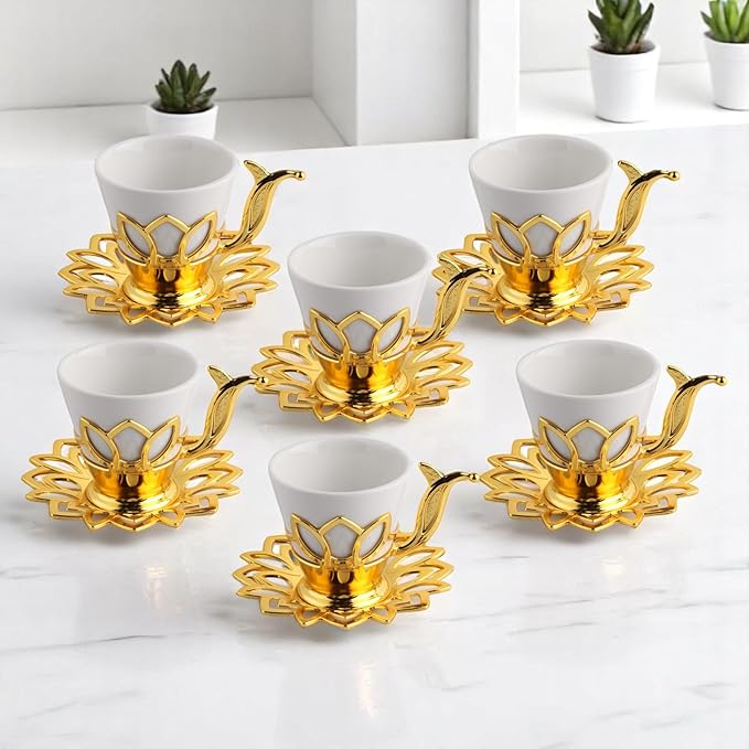 Alisveristime (Set of 6 Turkish Coffee Set with Porcelain Cups, Zamac Holders & Saucers – 80ml Capacity, Ottoman Motif, 4 Color Options (Gold)