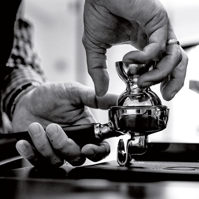 V Vescovi 100% Arabica Ground Espresso – Medium Roast Italian Coffee – For Moka, French Press & Pour Over – 8.8 oz (250g)