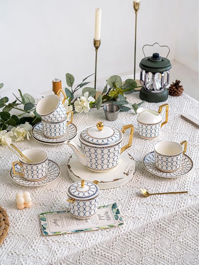 CwlwGO-European style cup and saucer set, 7 oz (about 198.4 grams) bone china exquisite glazed platinum tea cup and saucer (two sets), golden spoon, mug, cappuccino, latte, MOCHA, elegant female suit.